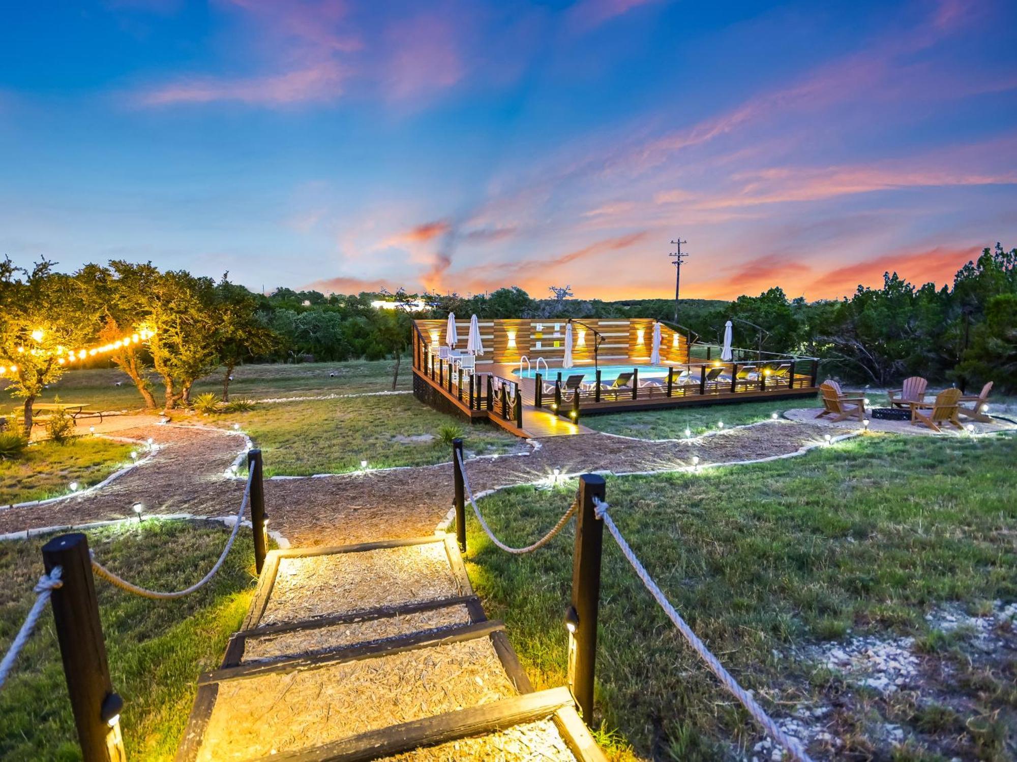 Udoscape Glamping Resort Lago Vista Esterno foto